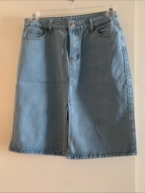Classic Light Blue Denim Midi Skirt with Front Slit